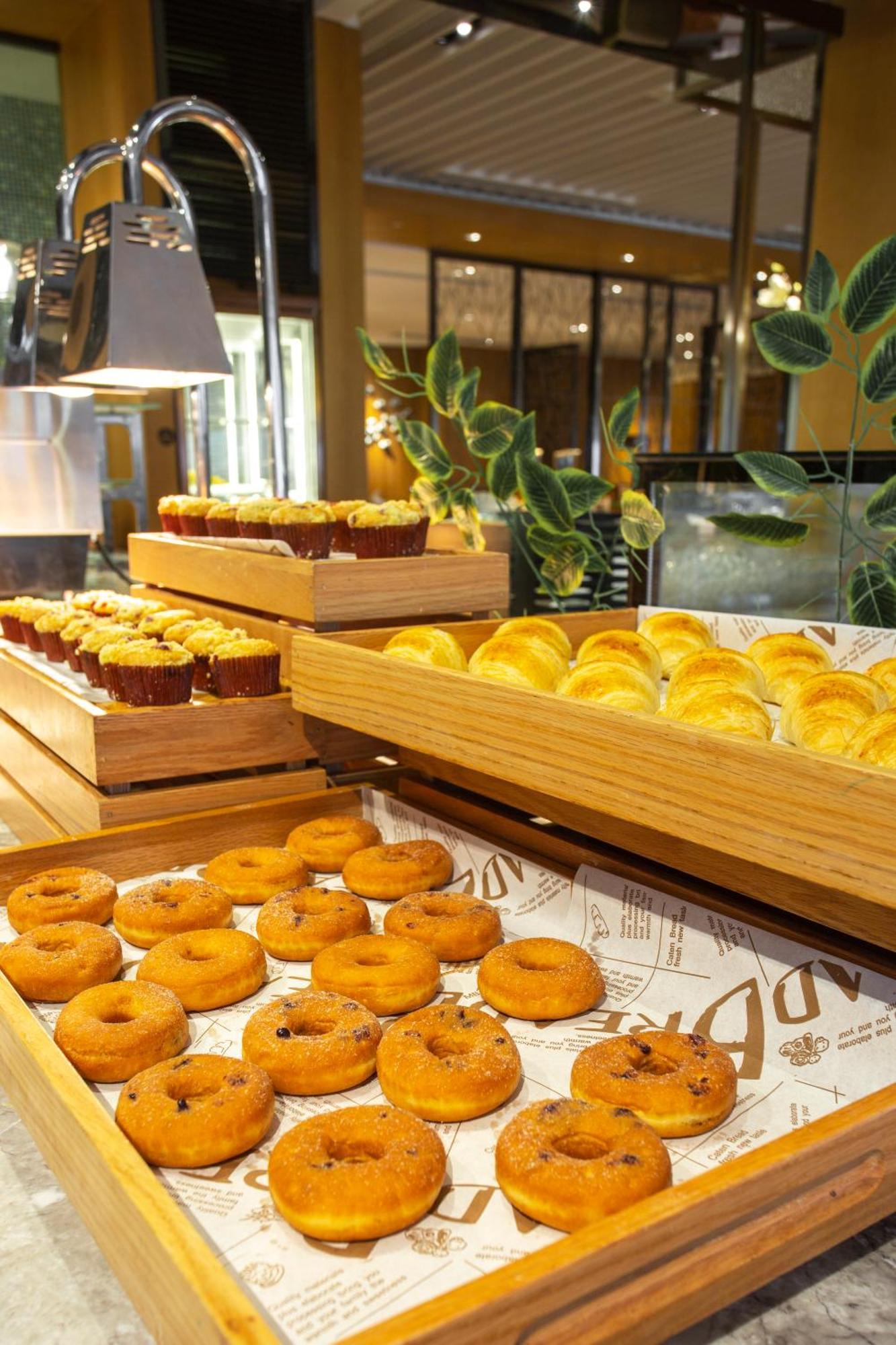 Hilton Garden Inn Ningbo Exterior foto