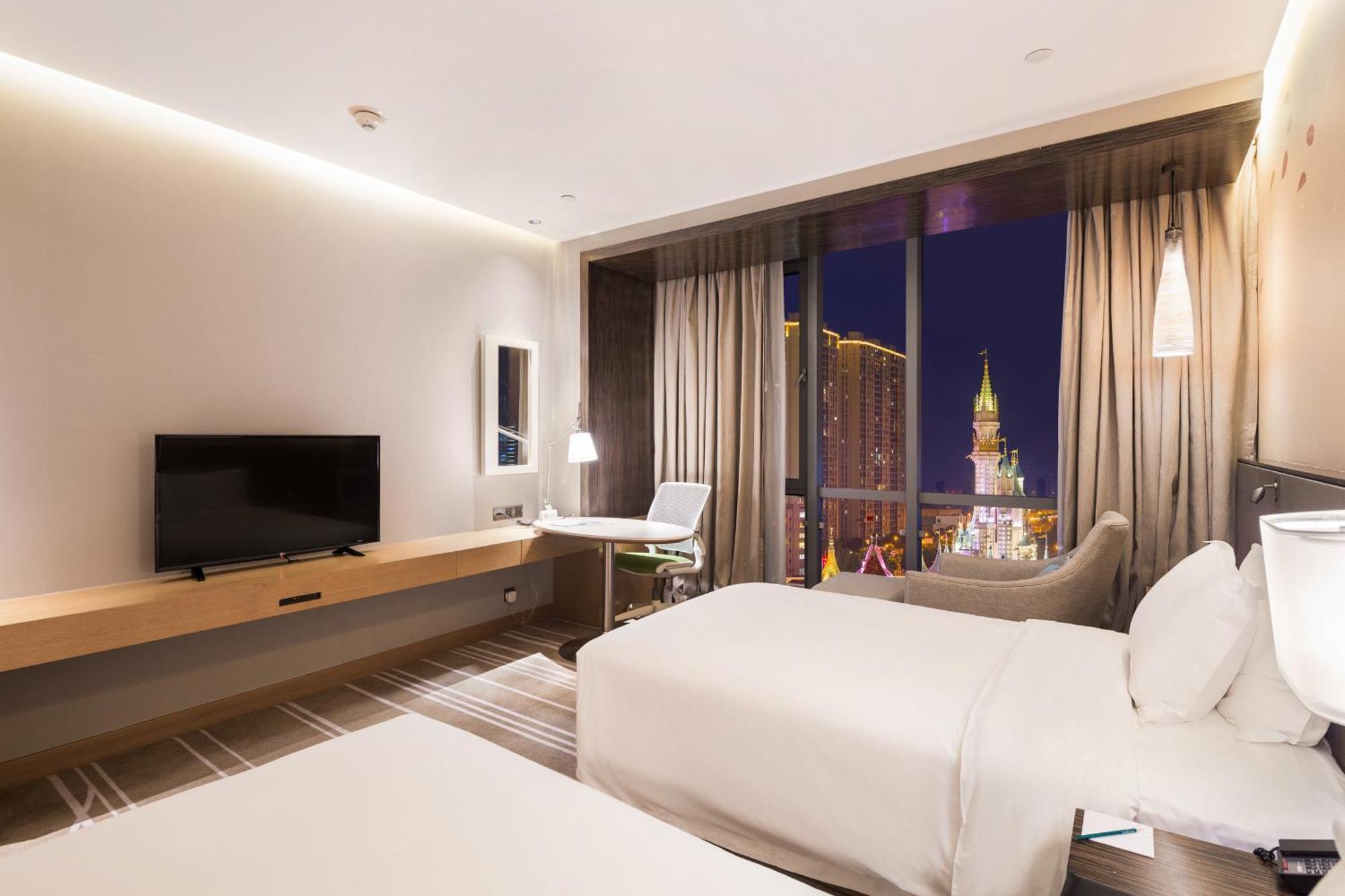 Hilton Garden Inn Ningbo Exterior foto