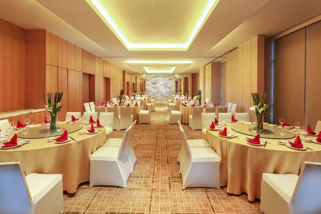 Hilton Garden Inn Ningbo Einrichtungen foto